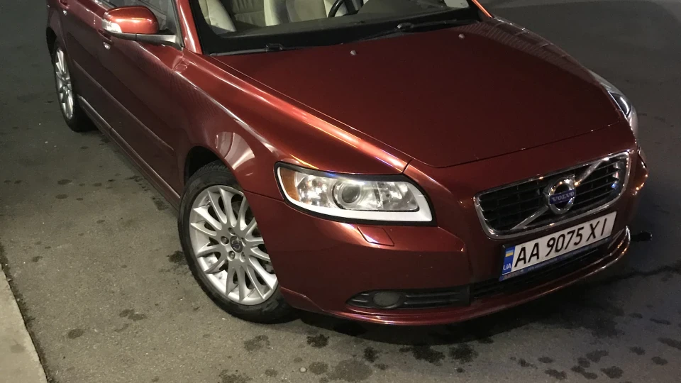 Volvo S40 Коша ТЕП'ЯТЬ 3