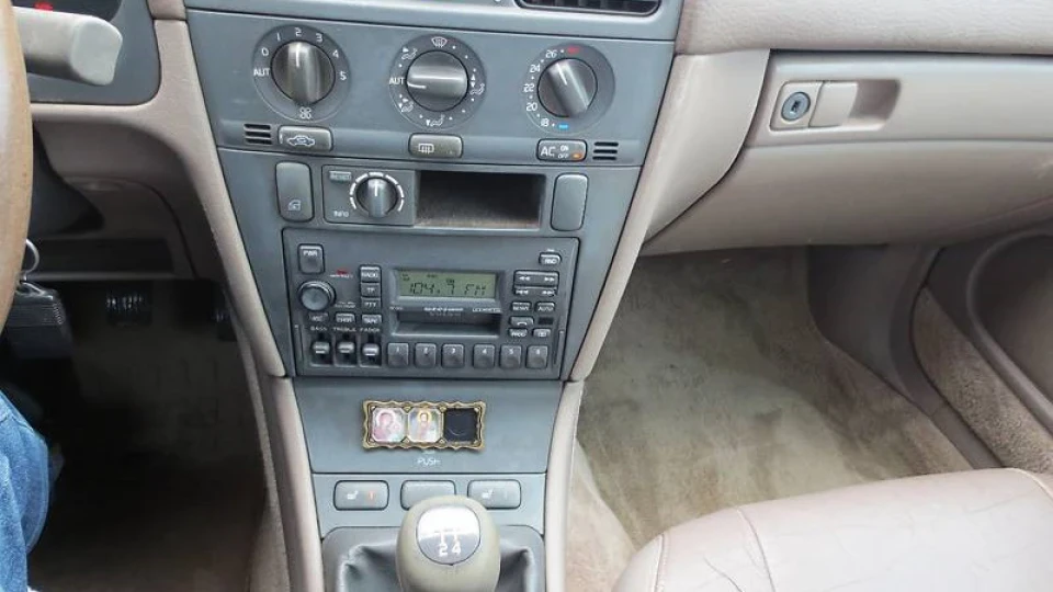 Volvo S40 Вольвашка 3