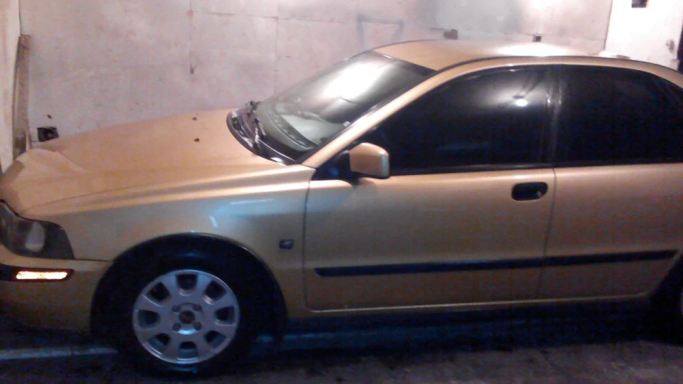 Volvo S40 Золота куля 3