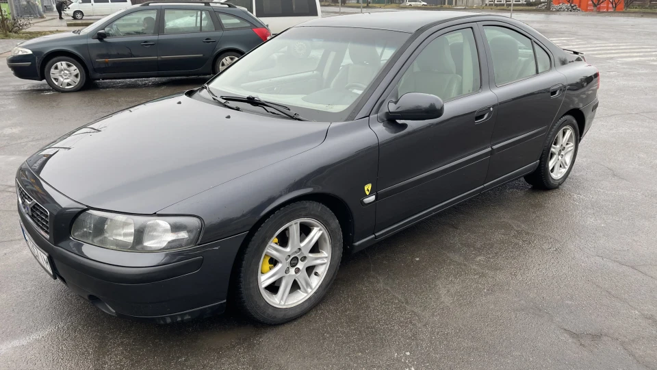 Volvo S60 5