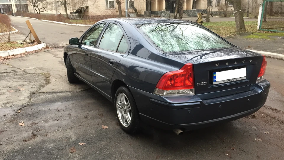 Volvo S60 2.4 (170hp) AT 2