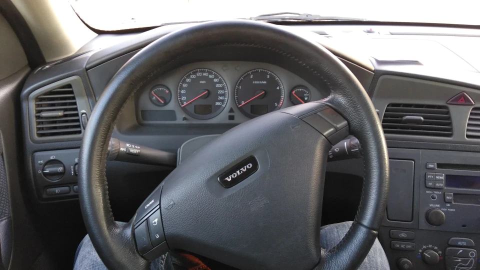 Volvo S60 2.4 TD Естонка 3