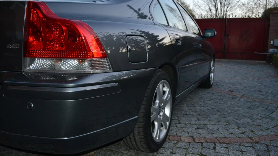 Volvo S60 2.4 TurboJet 2