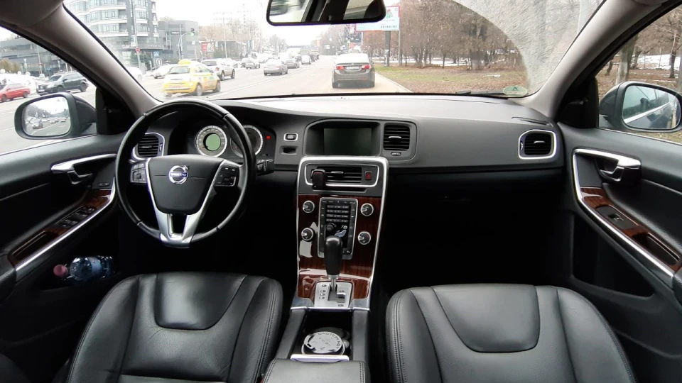Volvo S60 D3, хом'як 2