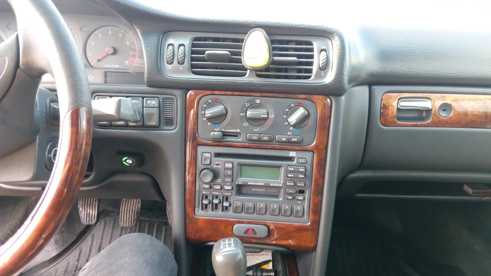 Volvo S70 2.3 турбо 5