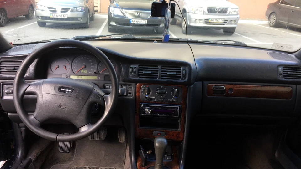 Volvo S70 2.3T5 2