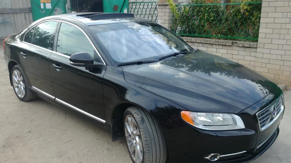 Volvo S80