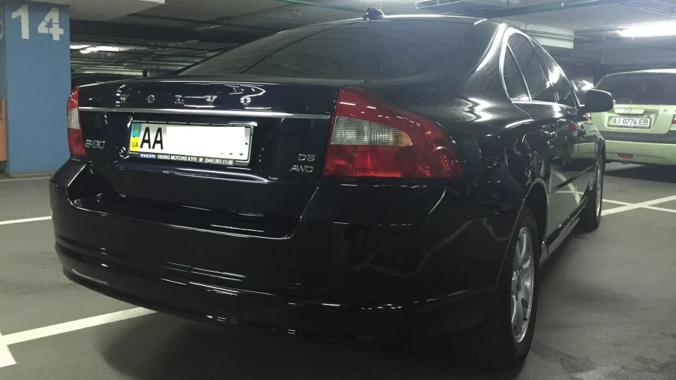 Volvo S80 2