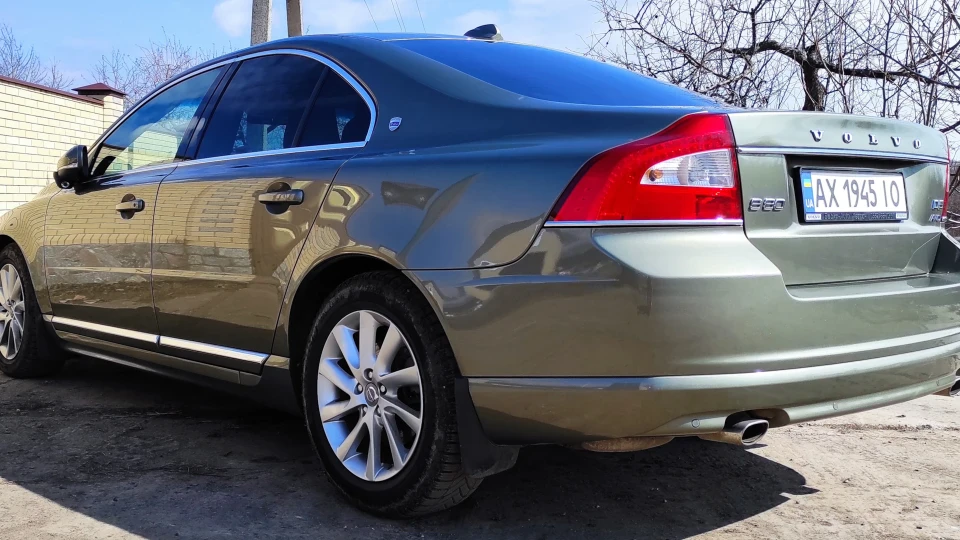Volvo S80 2