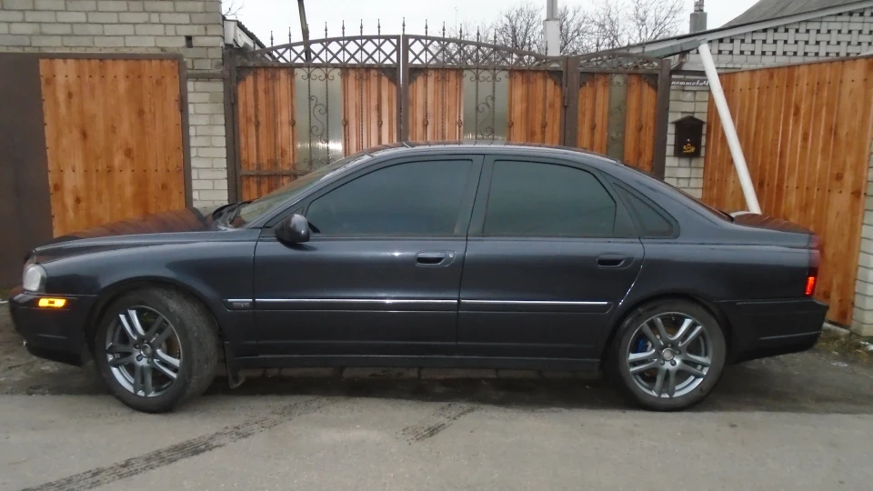 Volvo S80 2.0 turbo R18 2