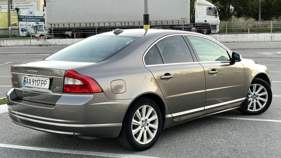 Volvo S80 2.5T 2