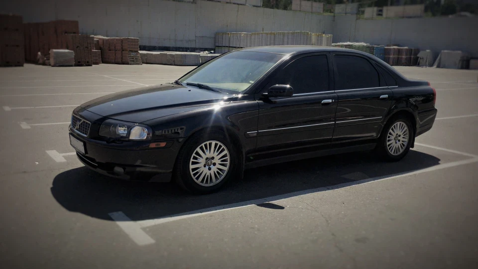 Volvo S80 Чорна Перлина