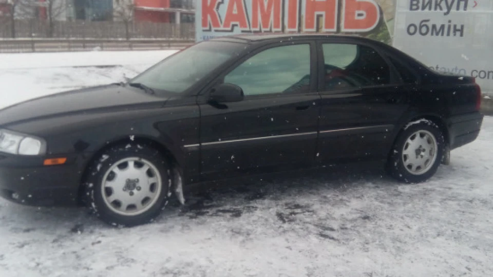 Volvo S80 ЧИСТО ЧОРНИЙ 2.9 ATMO 3
