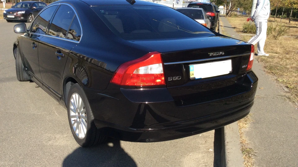 Volvo S80 Граф 2