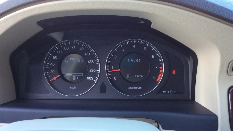 Volvo S80 Граф 4