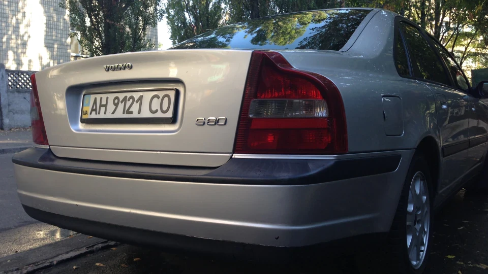 Volvo S80 Сріблястий Корабель 186