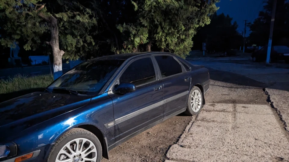 Volvo S80 Синьоочок
