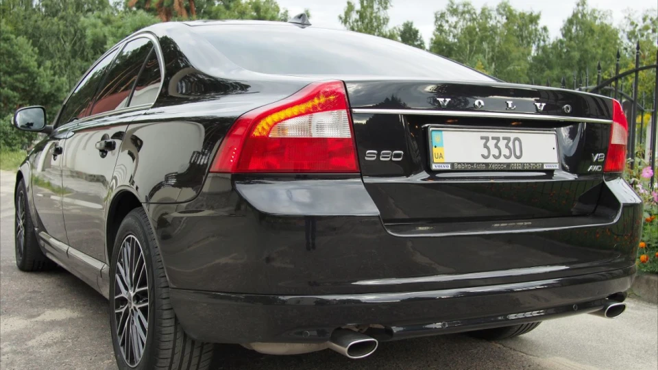 Volvo S80 V8 "Svensk Sprätt" 4