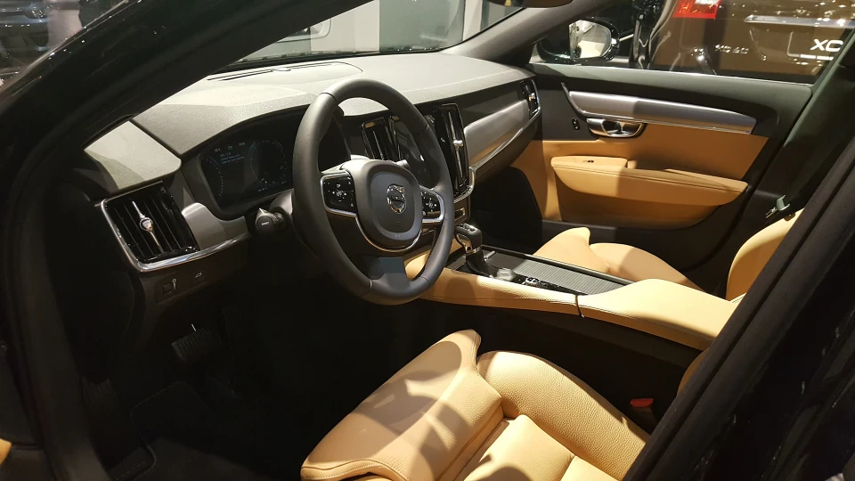 Volvo S90 2