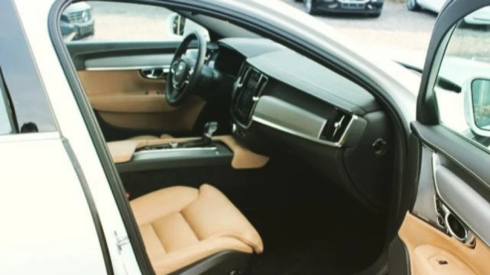 Volvo S90 2