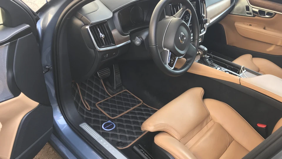 Volvo S90 3
