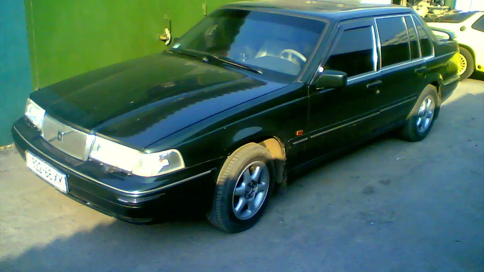 Volvo S90 4