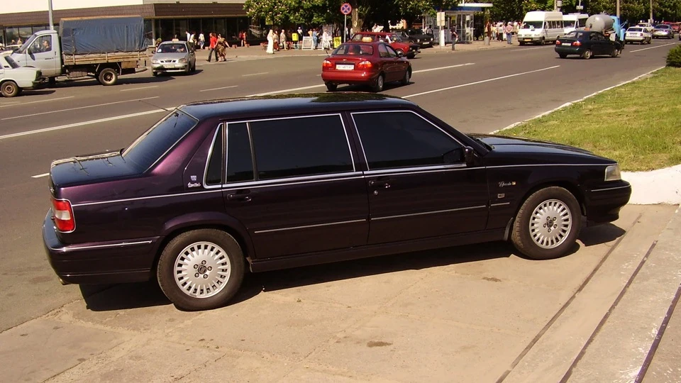 Volvo S90 Royal-Executive III 2