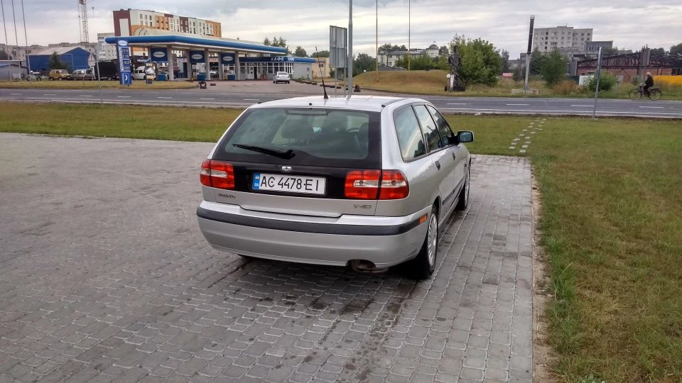 Volvo V40 2