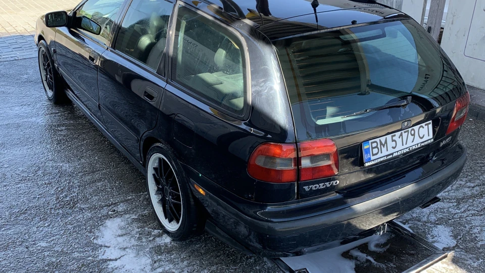 Volvo V40 2