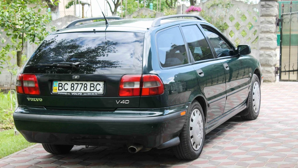 Volvo V40