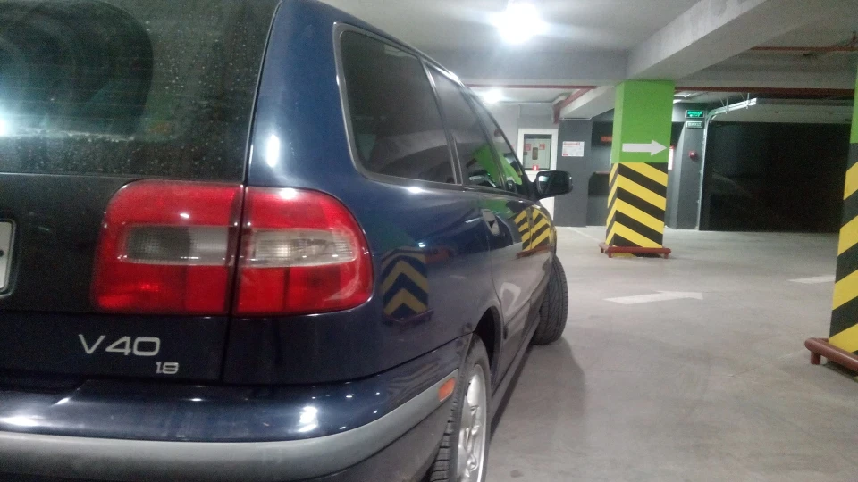 Volvo V40 1.8i 16V Баклажанчик 5