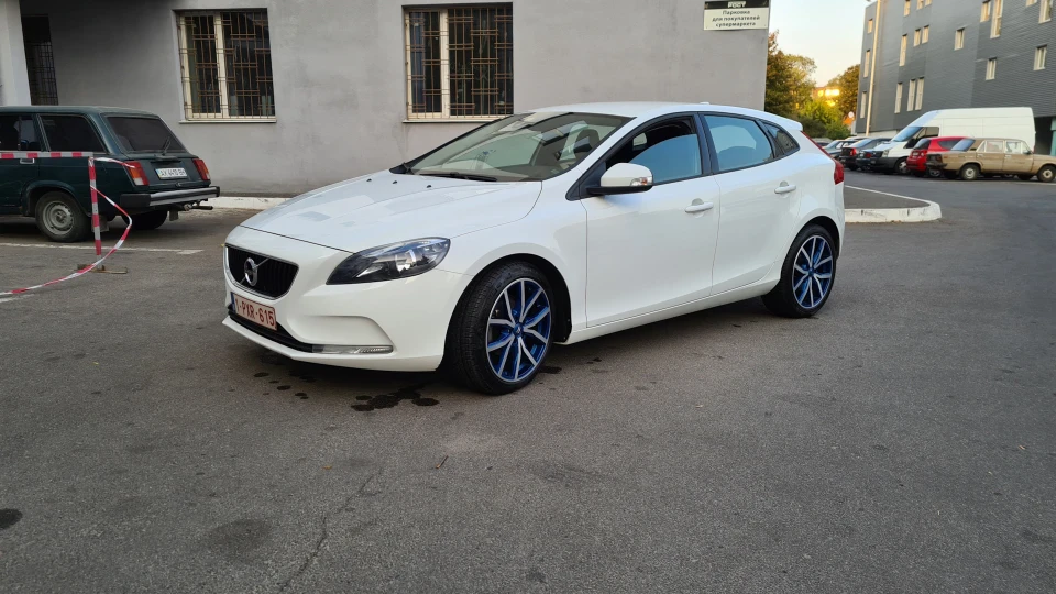 Volvo V40 2.0 D2 5