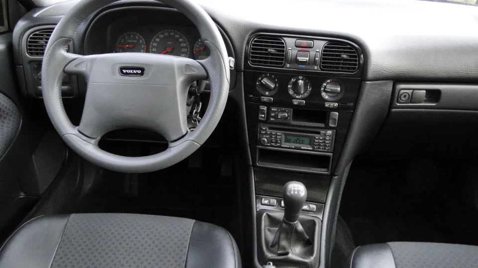 Volvo V40 2.0 T 2