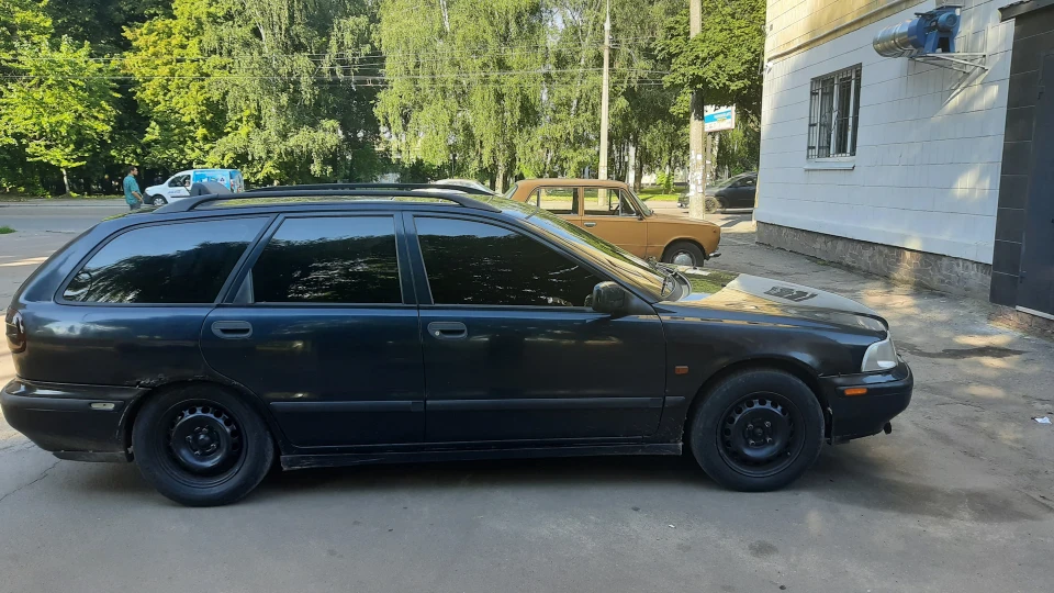 Volvo V40 BassTaxi 3