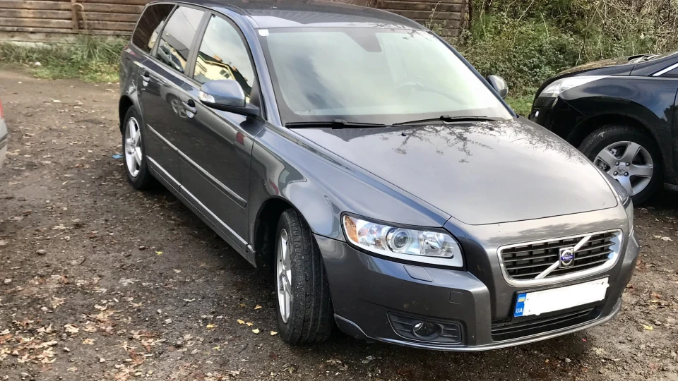 Volvo V50 2