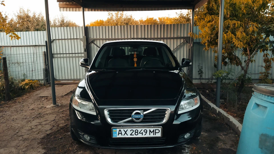 Volvo V50 2