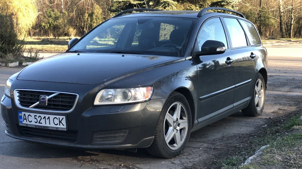 Volvo V50