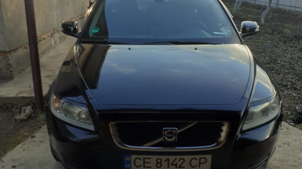 Volvo V50