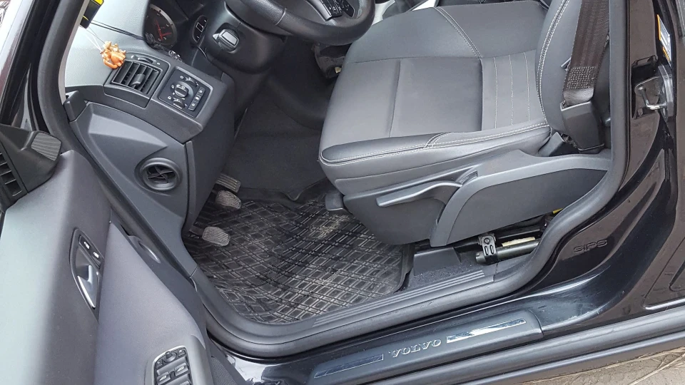 Volvo V50 2