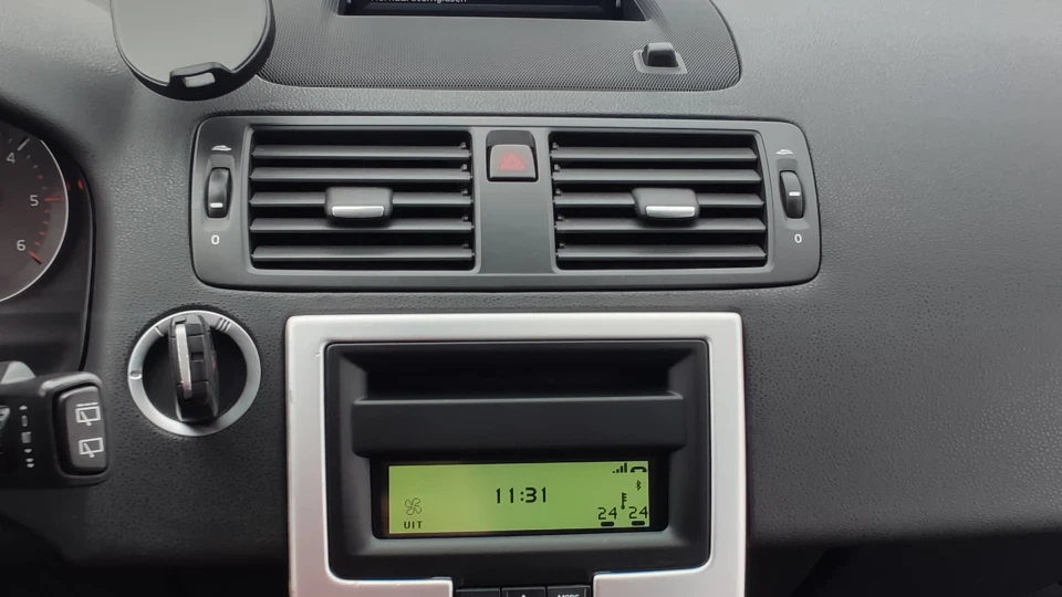 Volvo V50 3