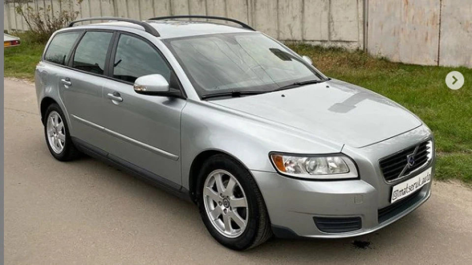 Volvo V50