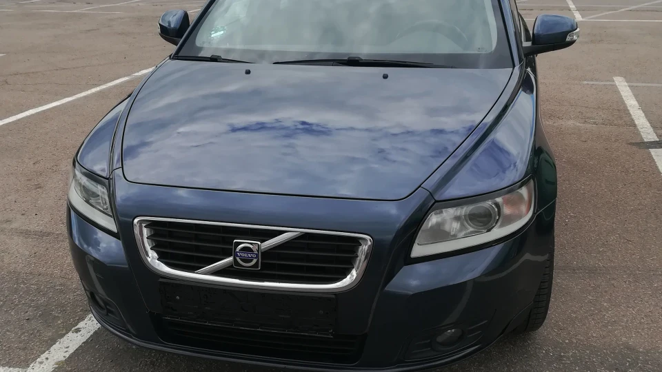 Volvo V50