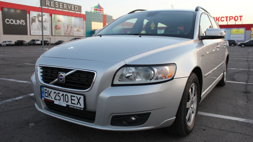 Volvo V50 1.6 HDI дизель