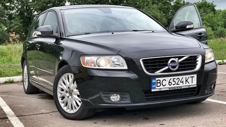 Volvo V50 Black Stone Solid 2