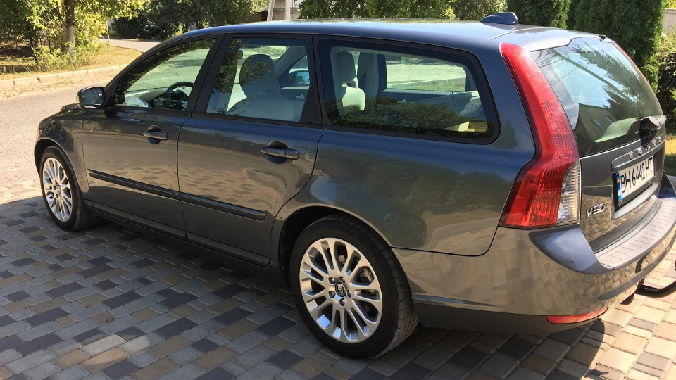 Volvo V50 Корабель 2