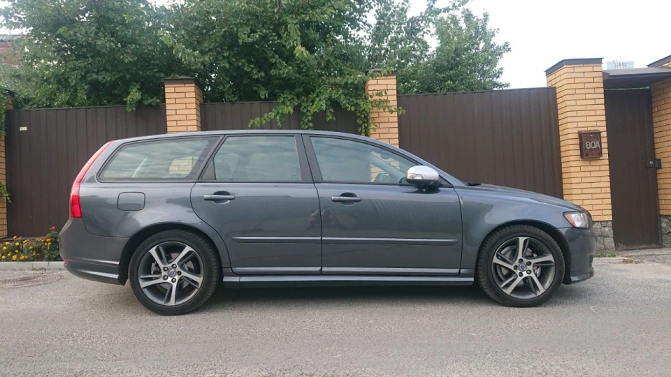 Volvo V50 R-design 4