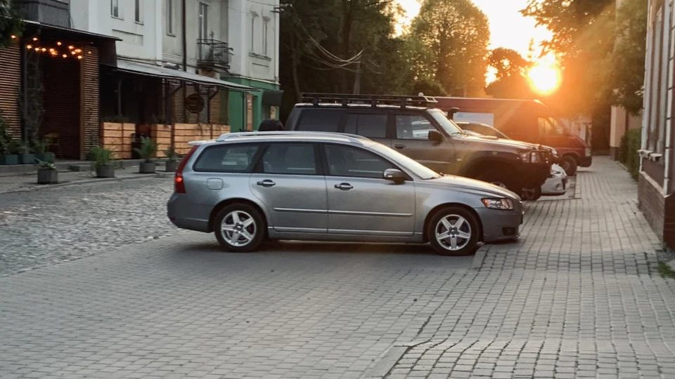 Volvo V50 R-Design