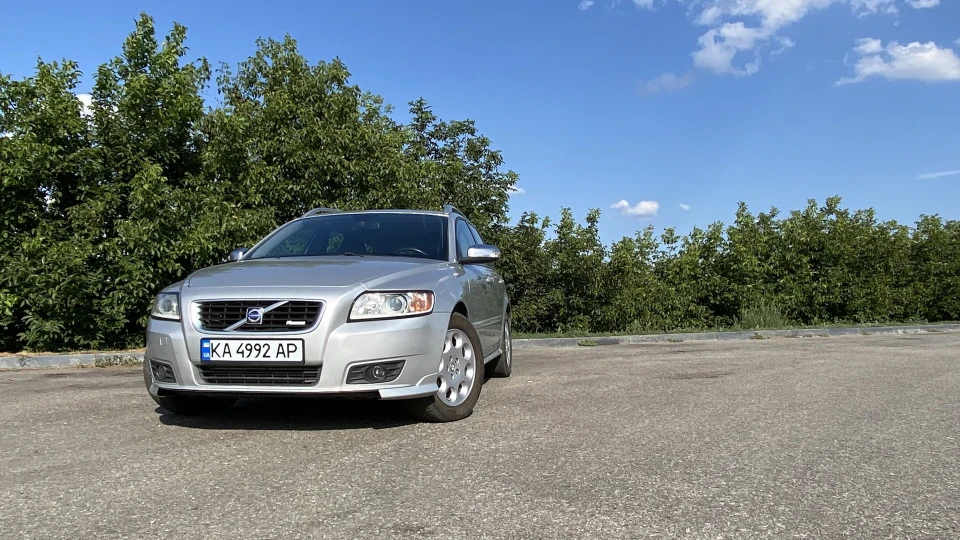 Volvo V50 T5 AWD R-design