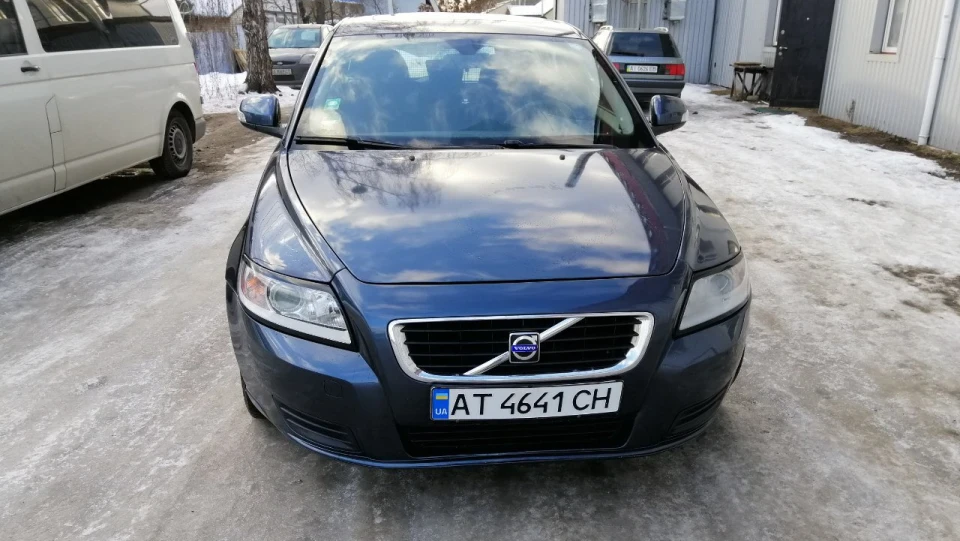 Volvo V50 v. Police Like a top