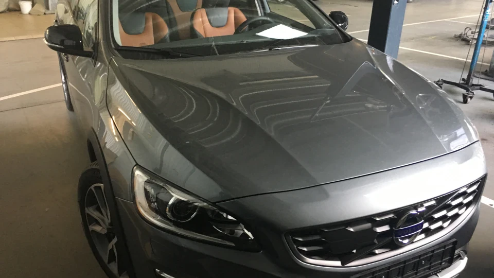 Volvo V60 Cross Country 2